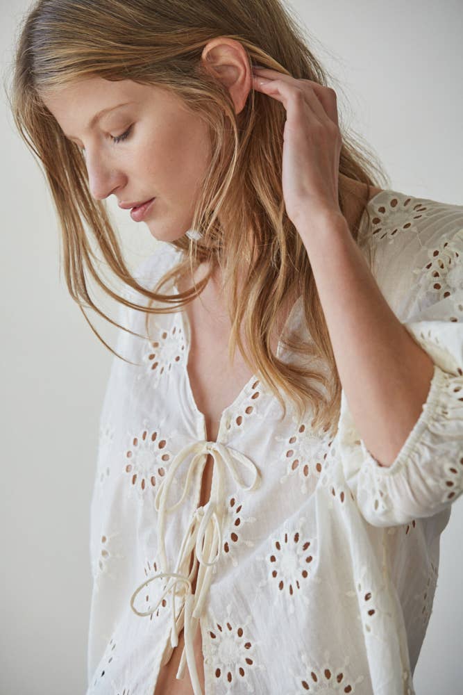 By Tog White Cotton Eyelet V-Neck Tie Front Top