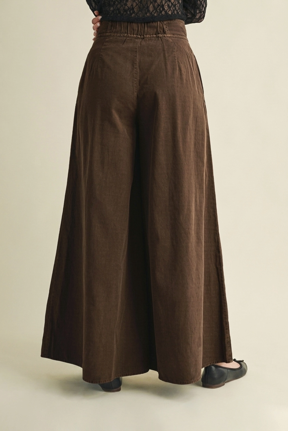 The Marlowe Pleated Wide Leg Pants