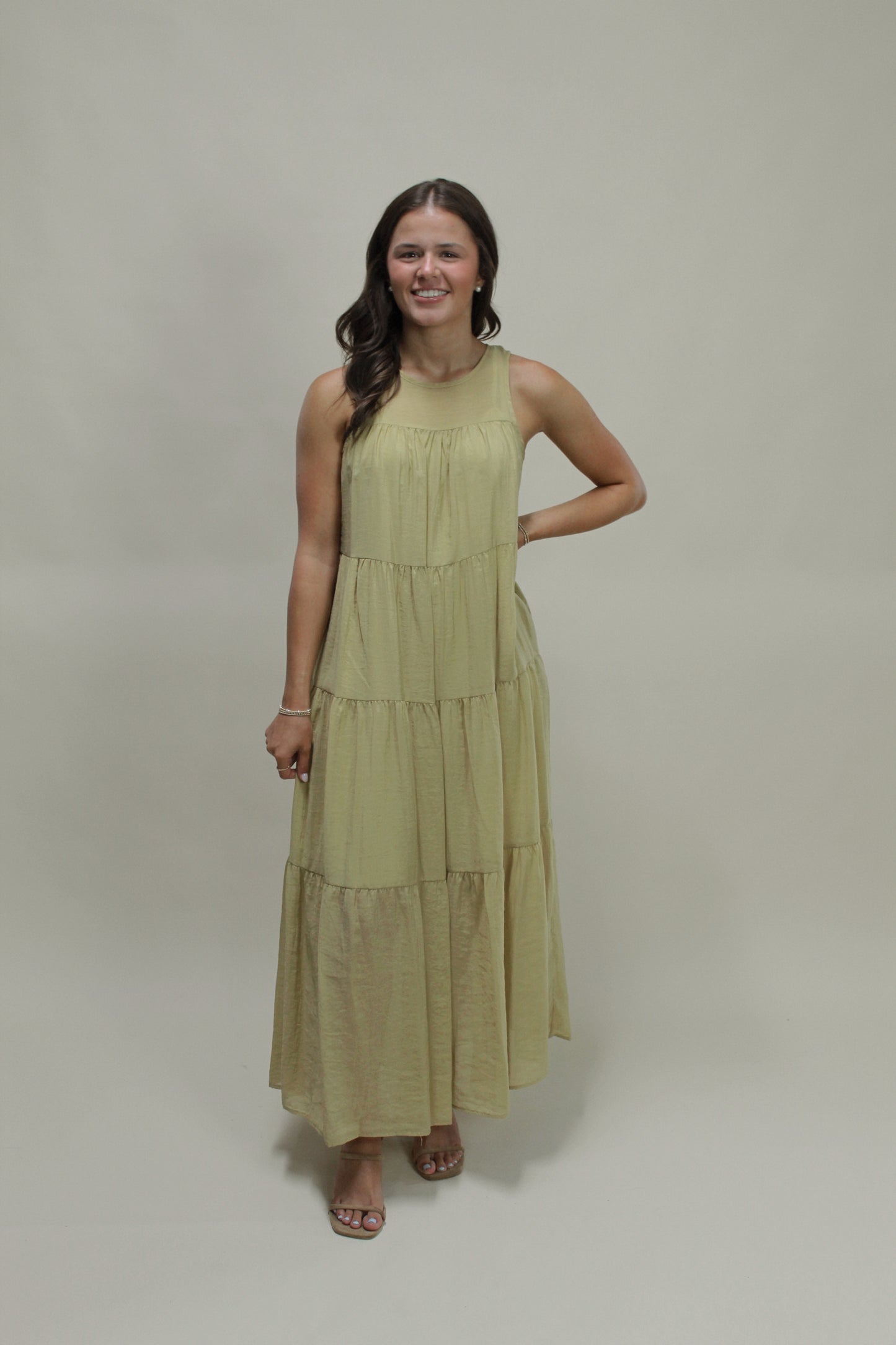 Ava Wren Sleeveless Tiered Midi Dress