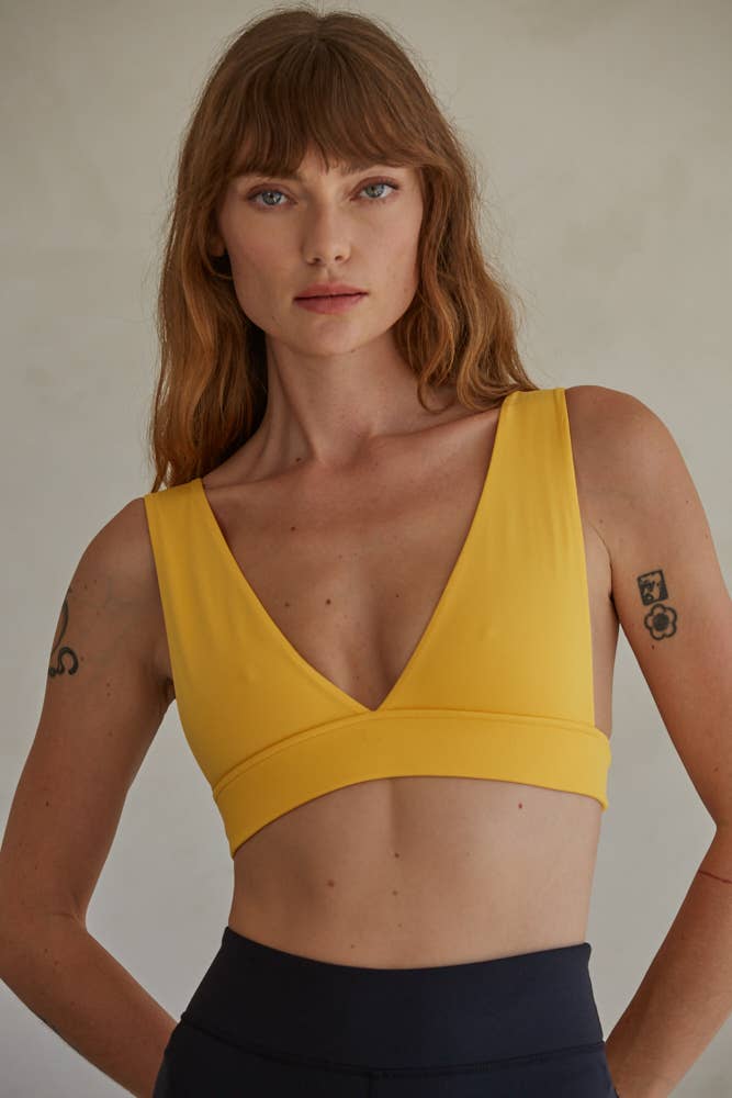 By Tog Triangle Seamless V Neck Brami