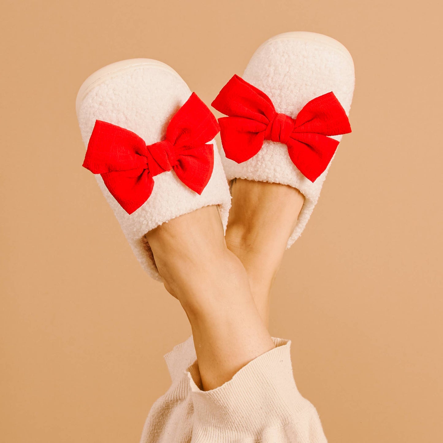 The Darling Effect - Fuzzy Slippers Pre-Pack-Betty Bow Red