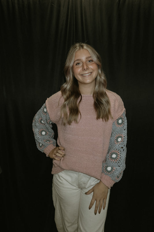 Ellie Faye Sweater - Rose
