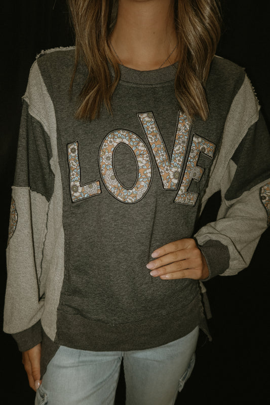 Love Crewneck - Grey