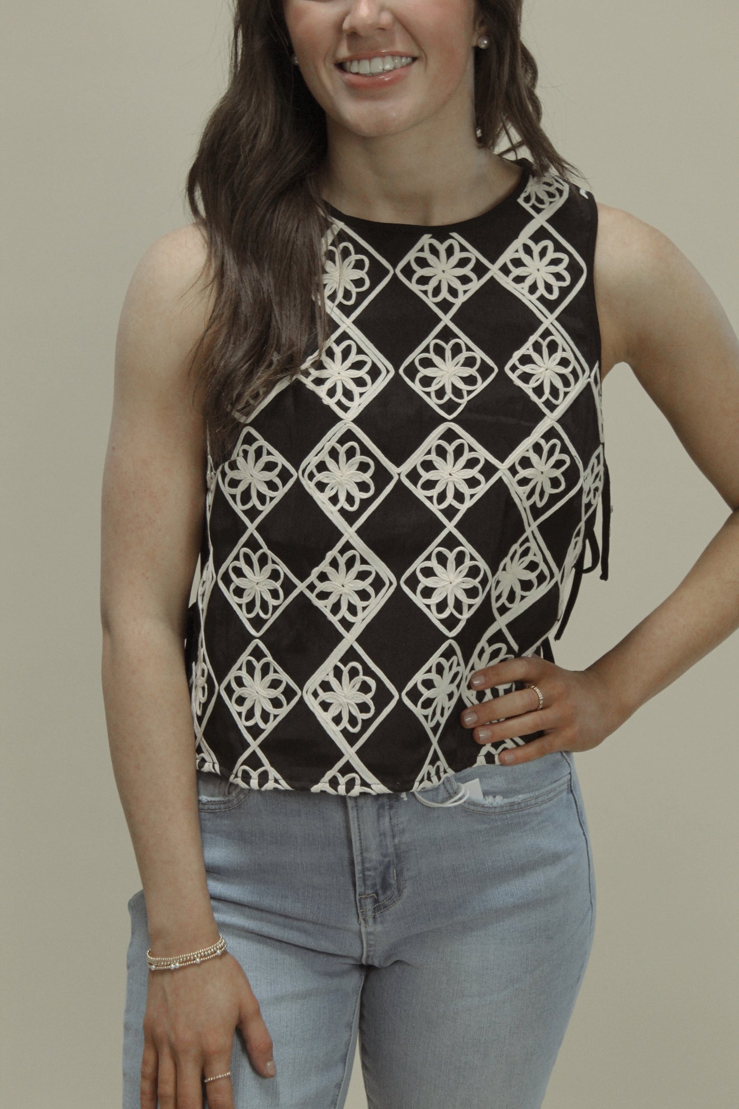 Floral Detail Sleeveless Top