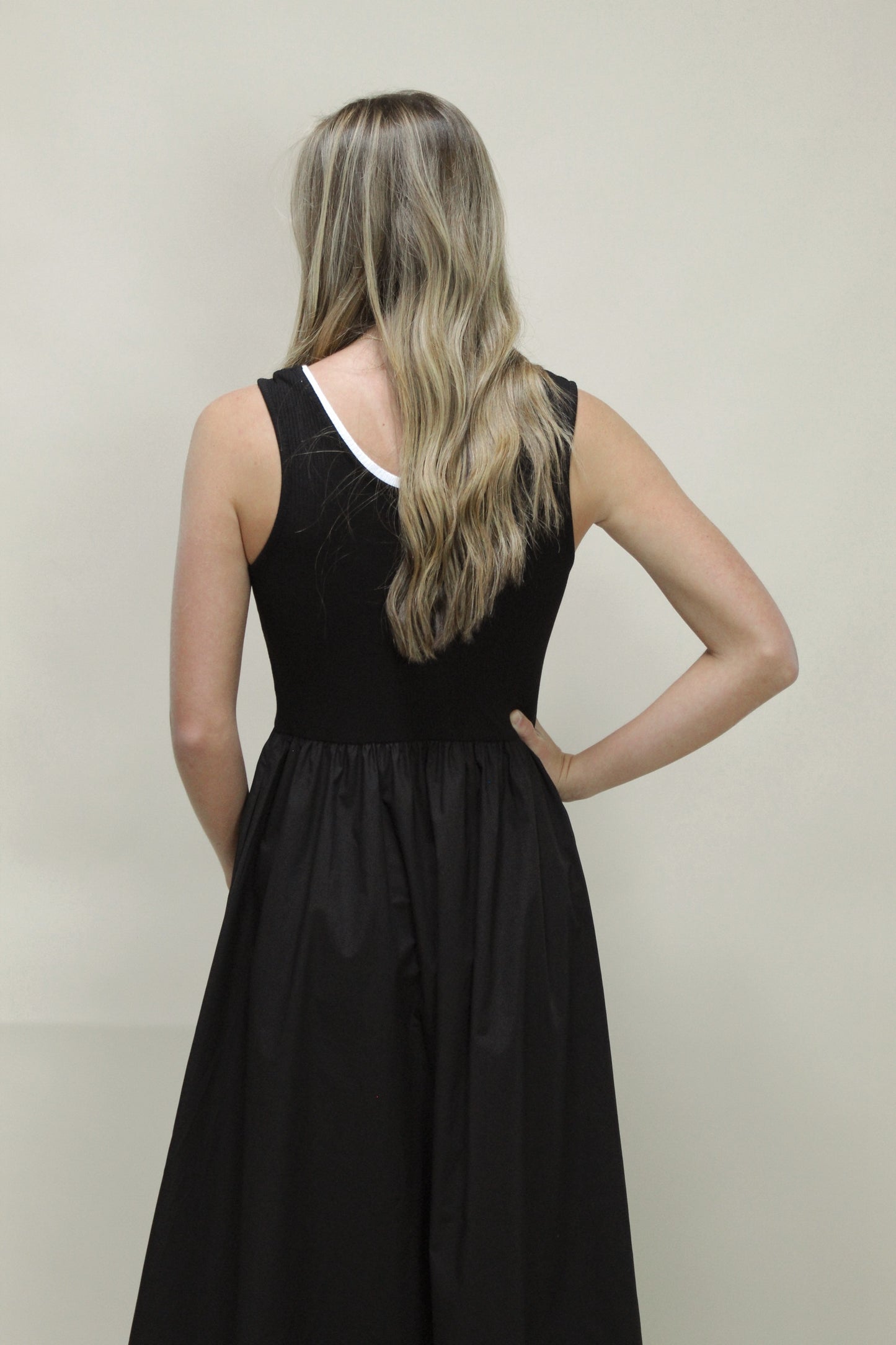 Nova Black Maxi Dress