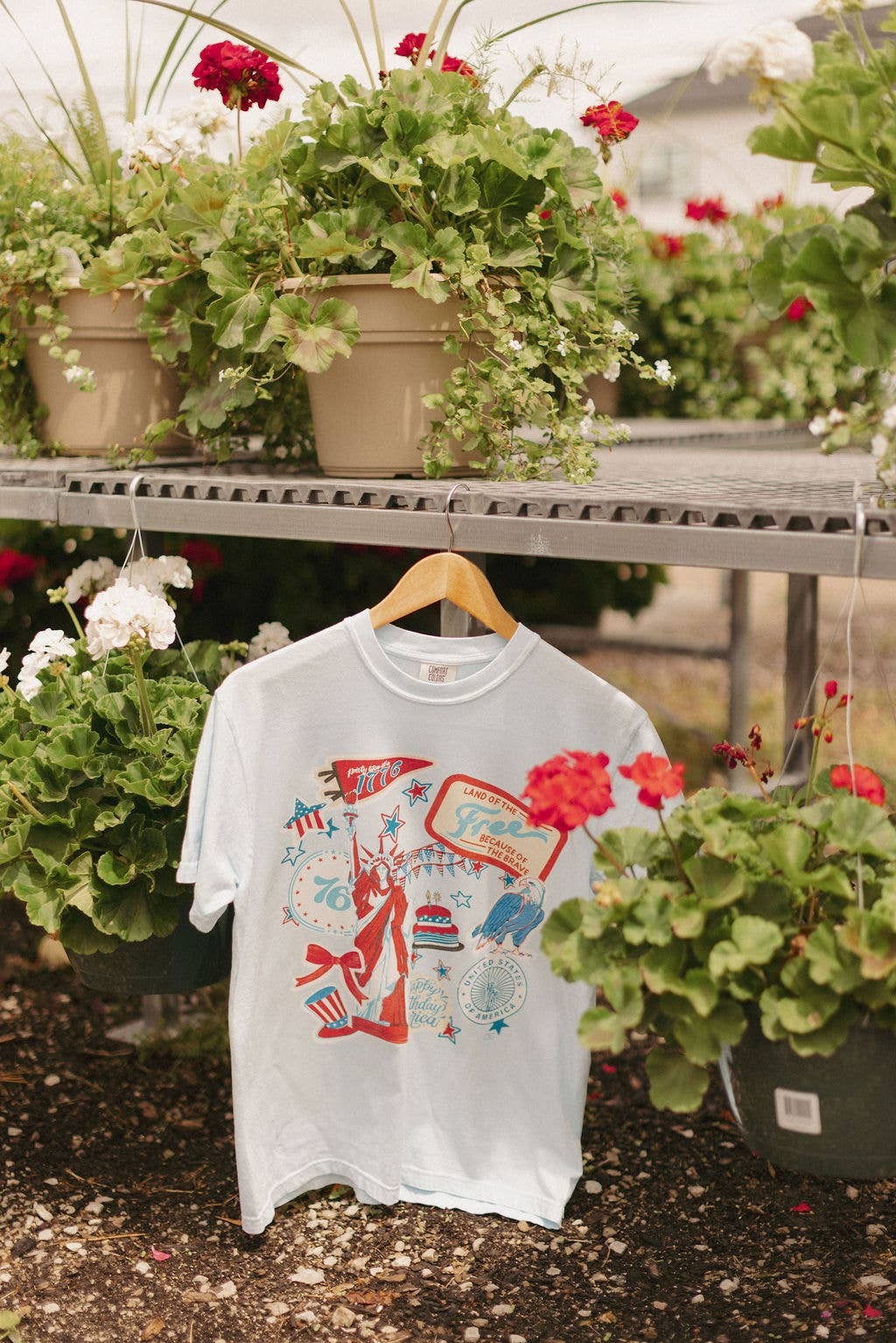 BLUE USA STICKER PATCH TEE / 4th of July Graphic TEE